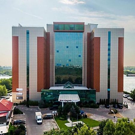 Dmt Apartament Rin Grand บูคาเรสต์ ภายนอก รูปภาพ
