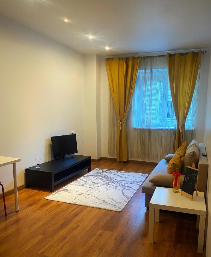 Dmt Apartament Rin Grand บูคาเรสต์ ภายนอก รูปภาพ