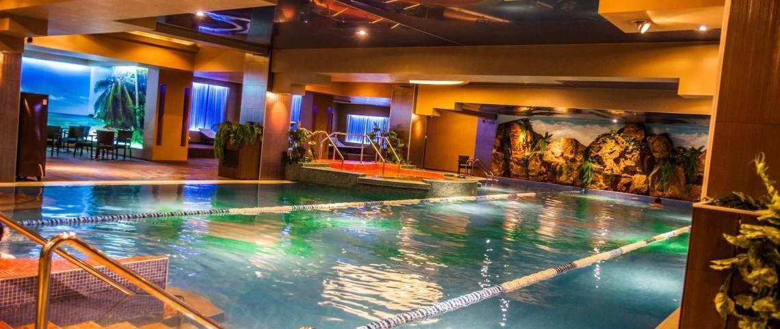 Dmt Apartament Rin Grand บูคาเรสต์ ภายนอก รูปภาพ